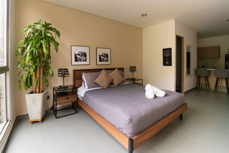 Room 1, Oslo 602 in Medell n, Medellín