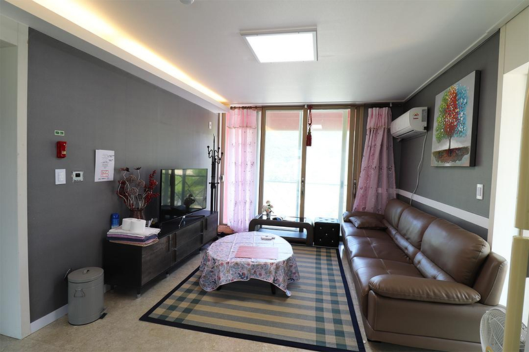 Others 3, Wonju Munmak Oak County Pension, Yangpyeong