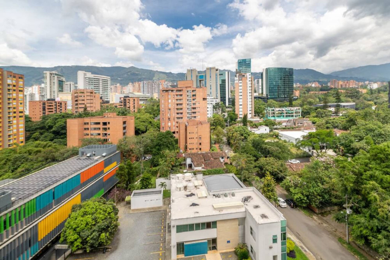 Room 2, Go Living Suites - 1010, Medellín