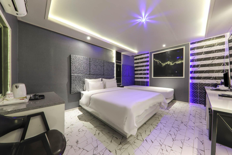 Bedroom 4, Ulsan Bangeojin Call, Dong