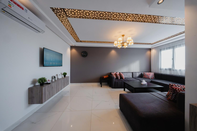 Others 3, Residences Nador, Nador