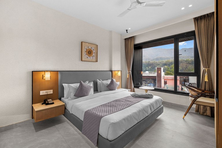 Room 2, Hotel Himalyan Ganga view, Garhwal