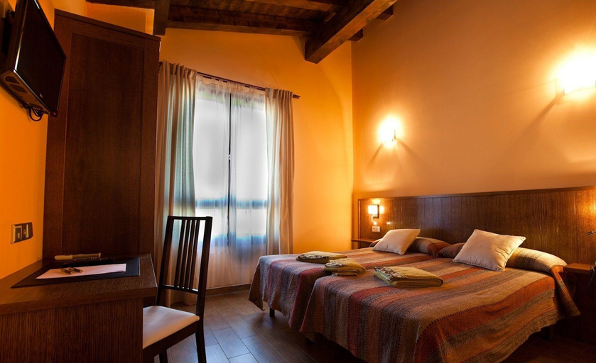 Bedroom 2, Casa Rural Otxoenea, Guipúzcoa