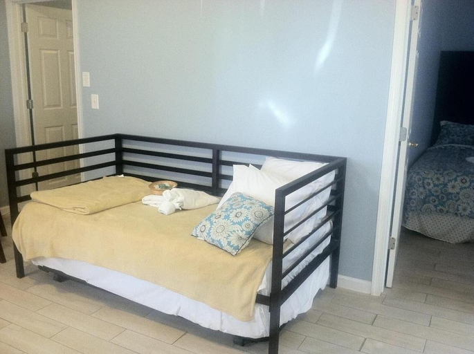 Bedroom 2, HC-127 Beach Haus, Ocean