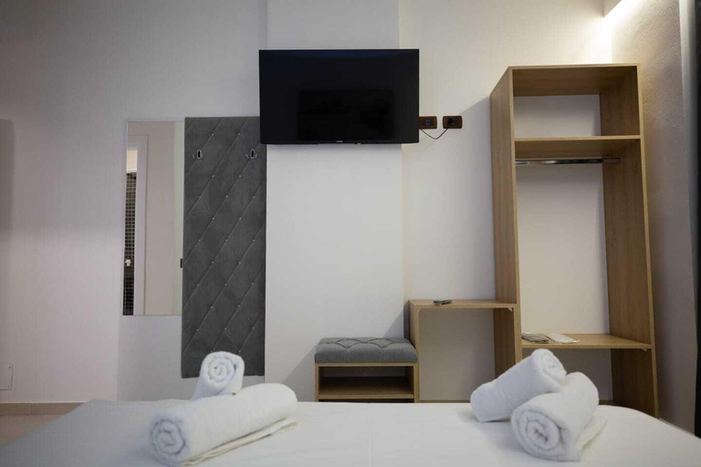 Bedroom 3, Frekel Hotel, Tiranës
