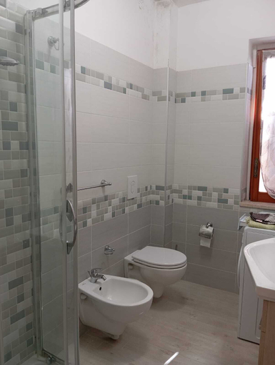 Bathroom 5, Appartamento La Panoramica, Vibo Valentia