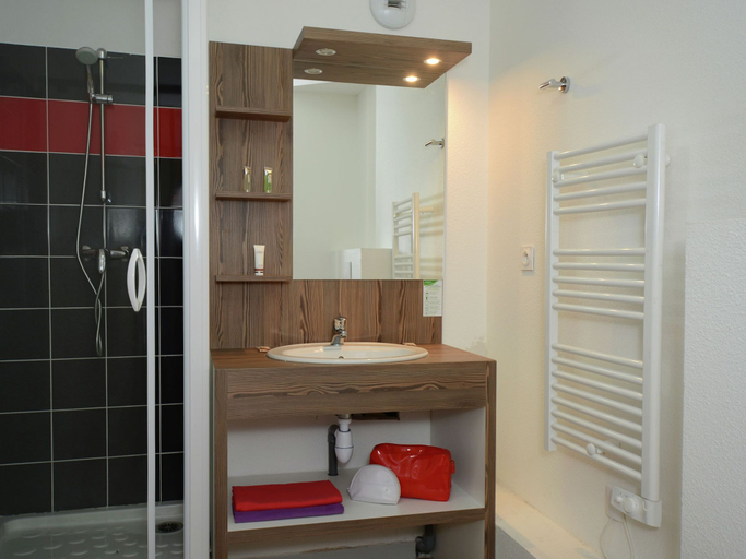Others 5, Apartment in French Alps for All Group Sizes, Isère