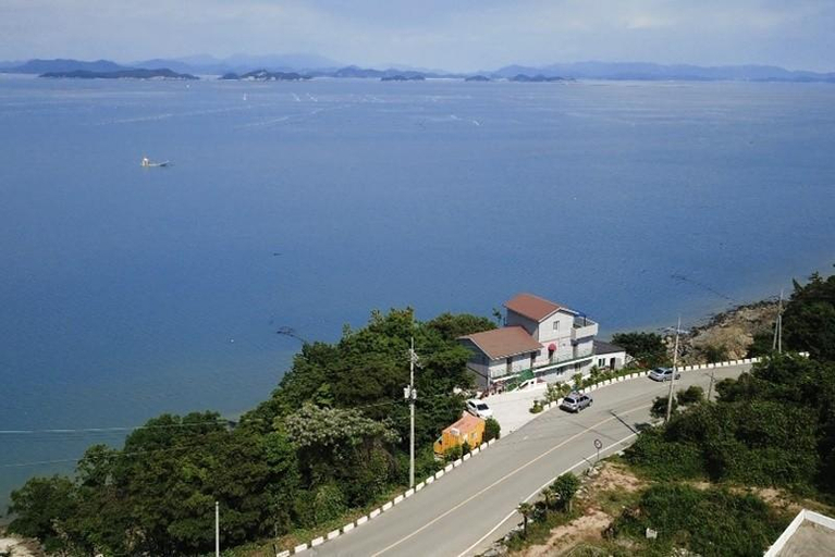Others 4, Jindo Haeoreum Pension, Jindo