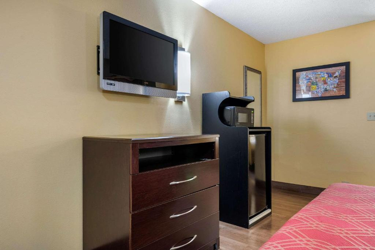 Bedroom 2, Econo Lodge Lexington, Fayette