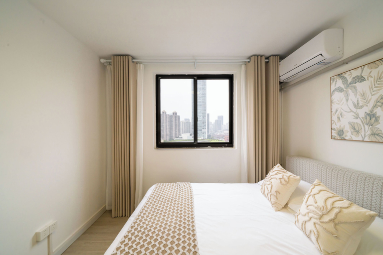 Room 4, Book and Bed-Nanjing West Road, Shanghai