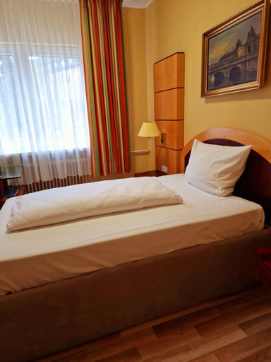 Bedroom 4, Pension Pale' Bach, Hersfeld-Rotenburg
