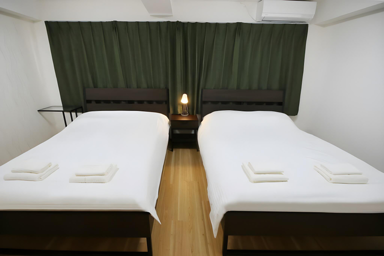 Bedroom, Uhome Sendagi Apartment, Bunkyō