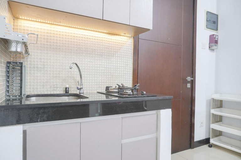 4, Elegant And Tidy 1Br Sky Terrace Apartment, Jakarta Barat