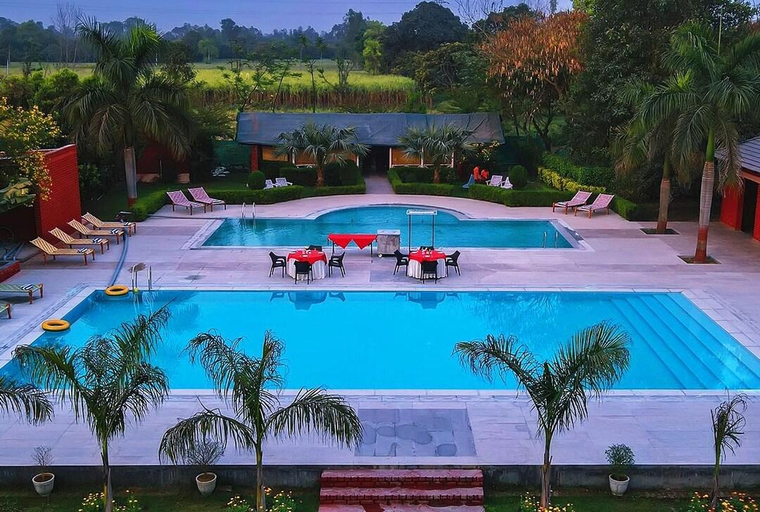 Sport & Beauty 4, Baghaan Orchard Retreat, Hapur