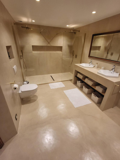 Bathroom 3, les gites de pietra rossa, Haute-Corse