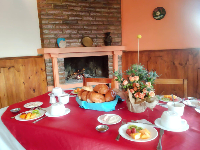 Food & Drinks 4, Hostera A Cotopaxi Tour, Latacunga