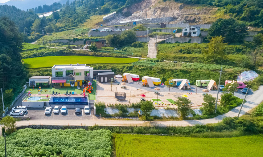 Others 4, Gapyeong Rio Caravan, Gapyeong