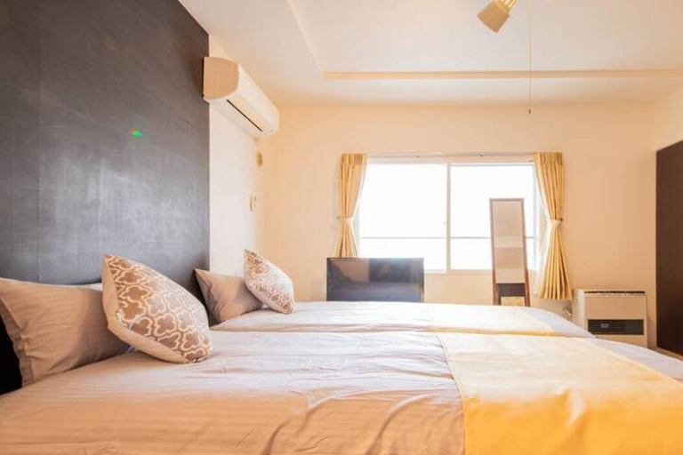 Bedroom 2, YELLOW, Sapporo