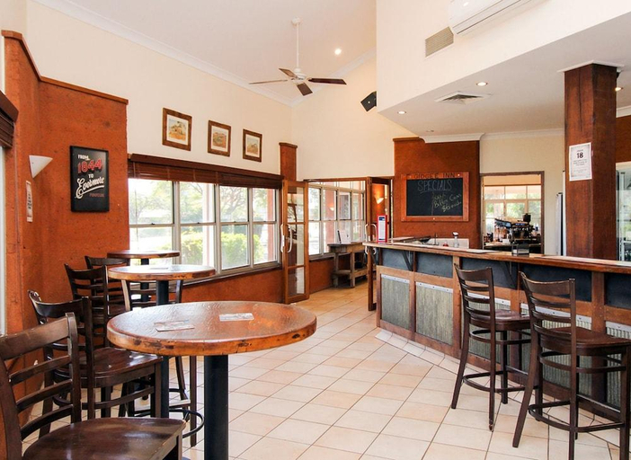 Food & Drinks 5, Gidgee Inn Motel, Cloncurry