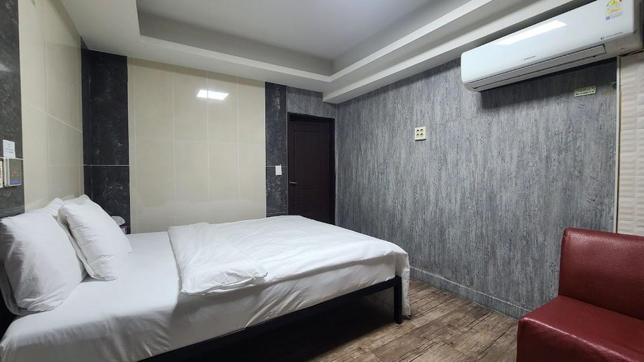 Bedroom 2, Uijeongbu Fusion, Uijeongbu