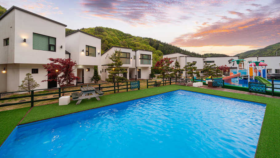 Others 3, Muju The Haru Pool Villa, Muju