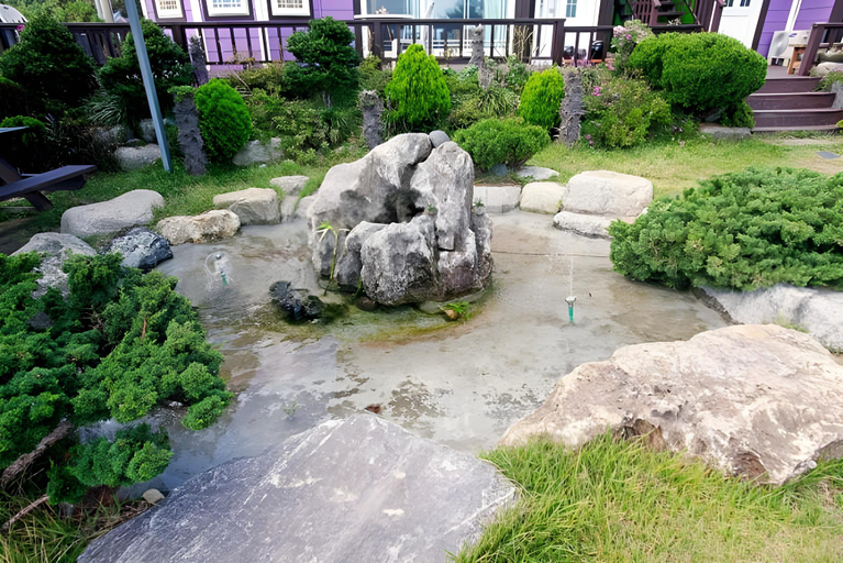 Others 3, Uljin Haemaji Pension, Uljin