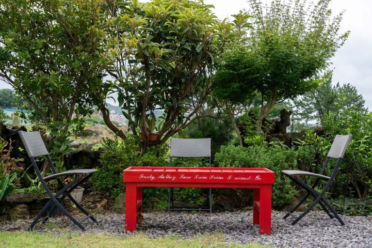 Others 5, Jeju Seaddang Pension, Jeju