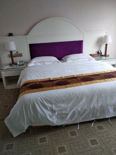 Bedroom 2, Lijiang Hotel, Dongguan