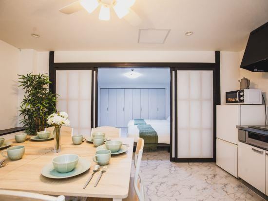 4, R Residence Tengachaya IV, Osaka