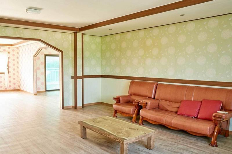 Others 5, Daebudo (Seonjaedo) Beach Pension, Hwaseong