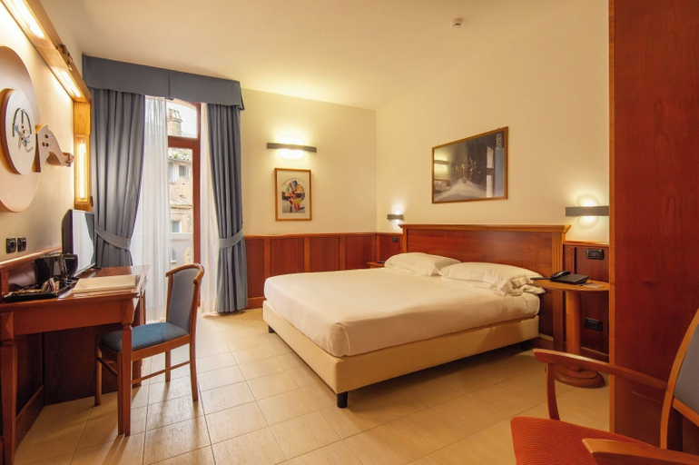 Bedroom 3, Hotel Duomo, Terni