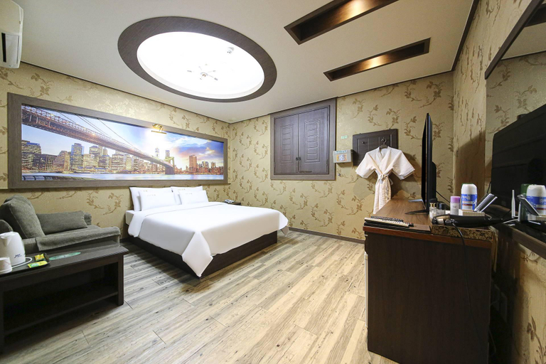 Bedroom 3, Hongseong Joy Motel, Hongseong