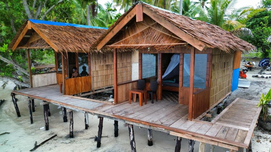 Public Area 4, Cozzy Saukabu Homestay, Raja Ampat