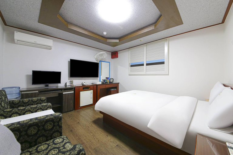 Bedroom 4, Chungju Oasis, Chungju