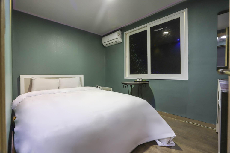 Bedroom 2, Seongnam Highnoon, Songpa
