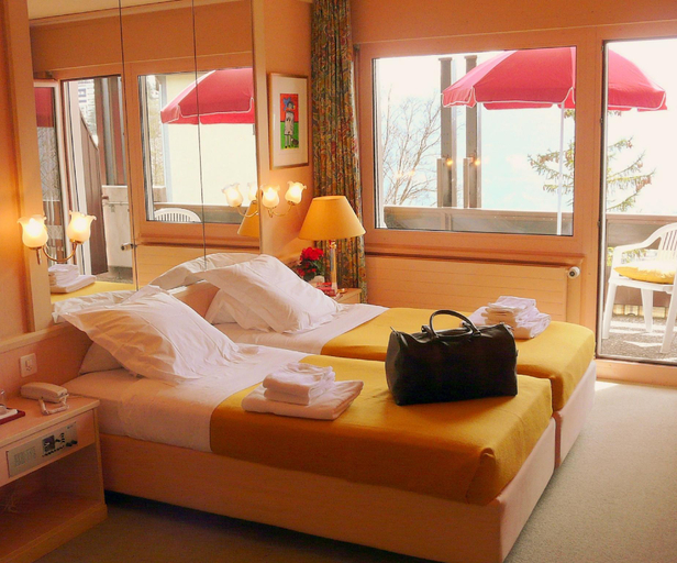 Bedroom, Hôtel Résidence de la Forêt, Sierre