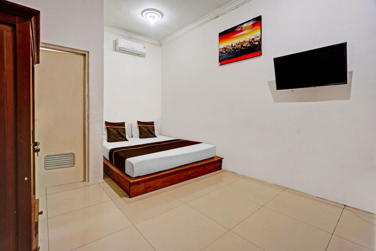 Others 5, Hotel O near UNISLA formerly Homestay Bougenville, Lamongan