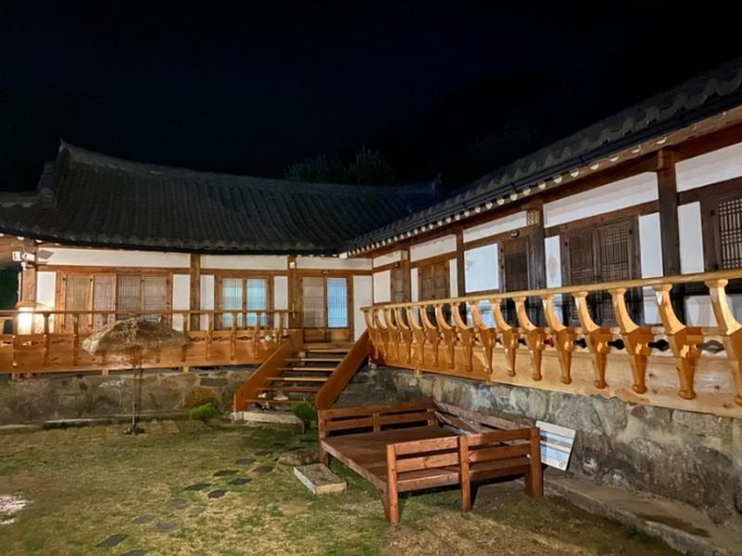Exterior & Views 1, Danyang Danyangjeong Hanok Pension, Danyang