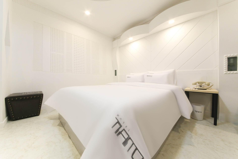 Bedroom 4, Daejeon Munchang Hotel Tiamo, Dong