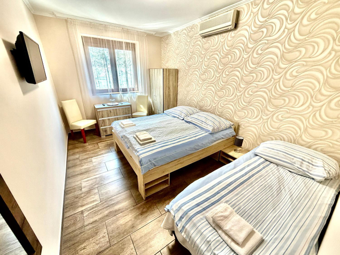 Bedroom, Fenyves Vendeghaz - Siofok, Siófok