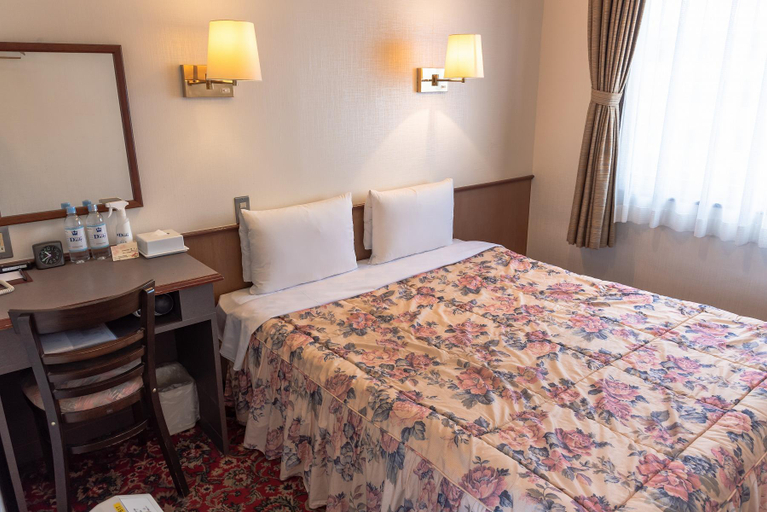 Bedroom 5, Daily Hotel Mizuhodai, Fujimi