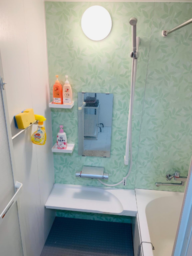 Bathroom, Maisonette Hanazono B, Chiba