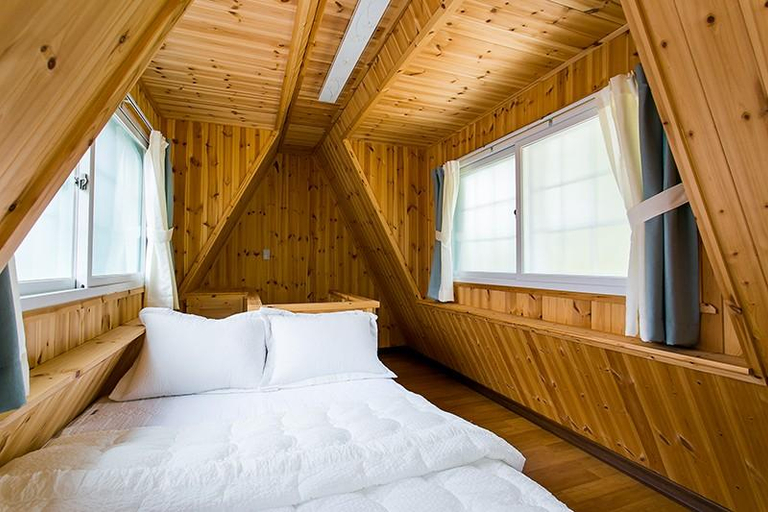 Bedroom, Pyeongchanggang Healing House Pension, Pyeongchang