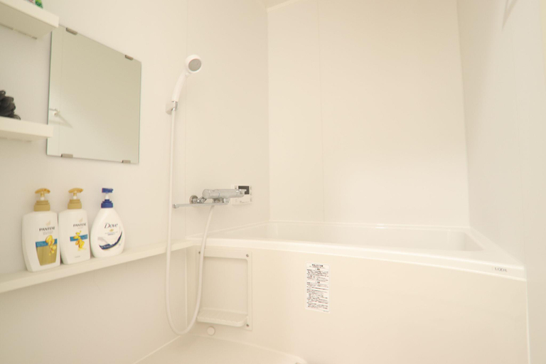 Bathroom 2, AZ Hotel in Sumoto, Sumoto