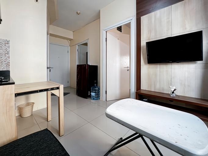 5, 2BR Apt Green Pramuka w/ WiFi, Netflix and Pool by 2ndHome, Central Jakarta