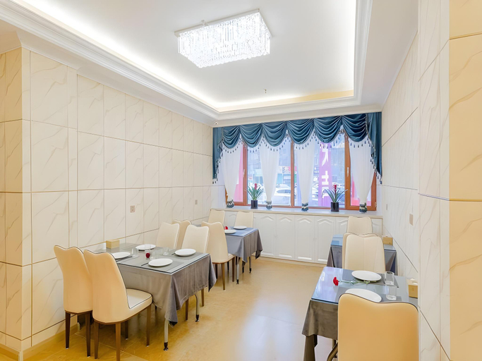 Food & Drinks, Vienna Classic Hotel Mudanjiang Railway Station Pedestrian Street, Mudanjiang