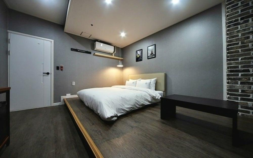 Bedroom 2, Changwon Sangnam-dong Hotel The Way, Changwon