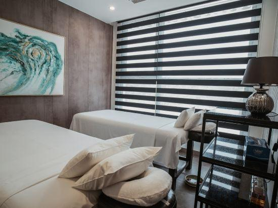 2, Lily Homes-Vinhomes D'capitlale Apartment, Cầu Giấy