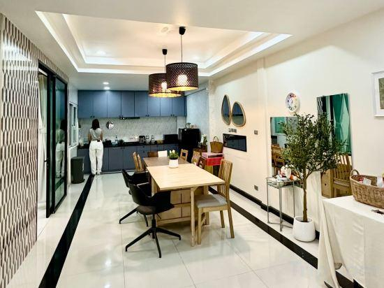 4, Homemii 59, Bang Khen
