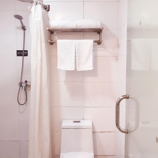 Bathroom 3, Junyi Hotel (Linyi City Bus Station), Linyi